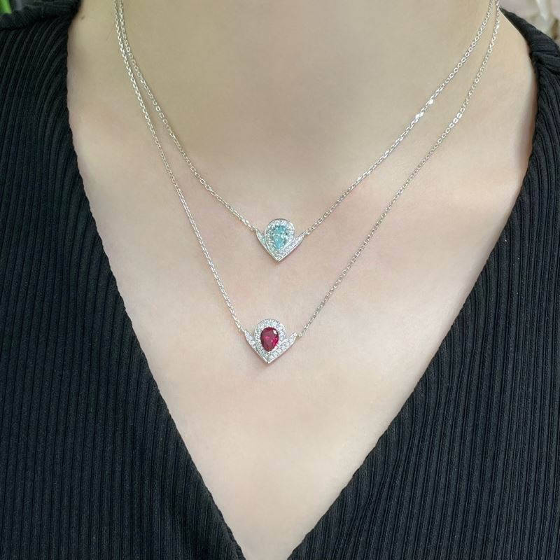 CHAUMET